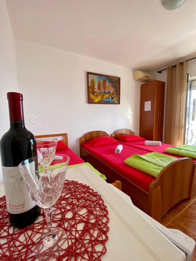 Apartments Nasufaga Ulcinj Buitenkant foto