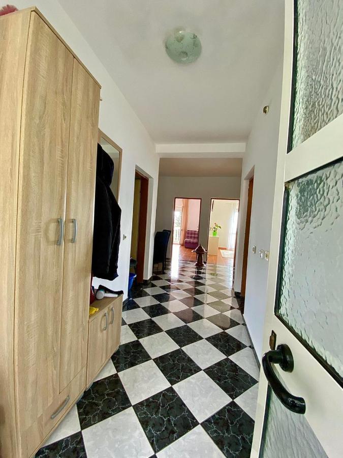 Apartments Nasufaga Ulcinj Buitenkant foto